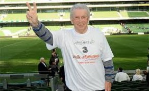 Irish legend John Giles Thanks UEFA Foundation for Children for €100K donation